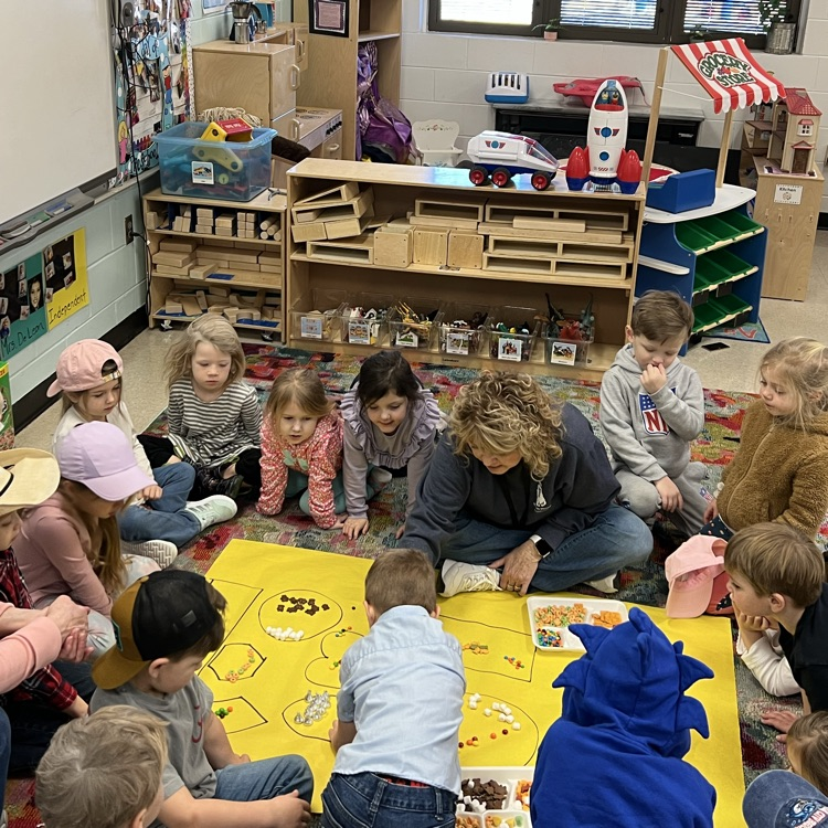 HCSLionPride's tweet photo. Celebrating 100 days of school at HES!  80 more to go! A lot of work left to do! https://t.co/avTXD0cs8C