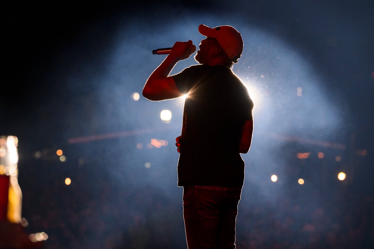 Darius Rucker tweet media