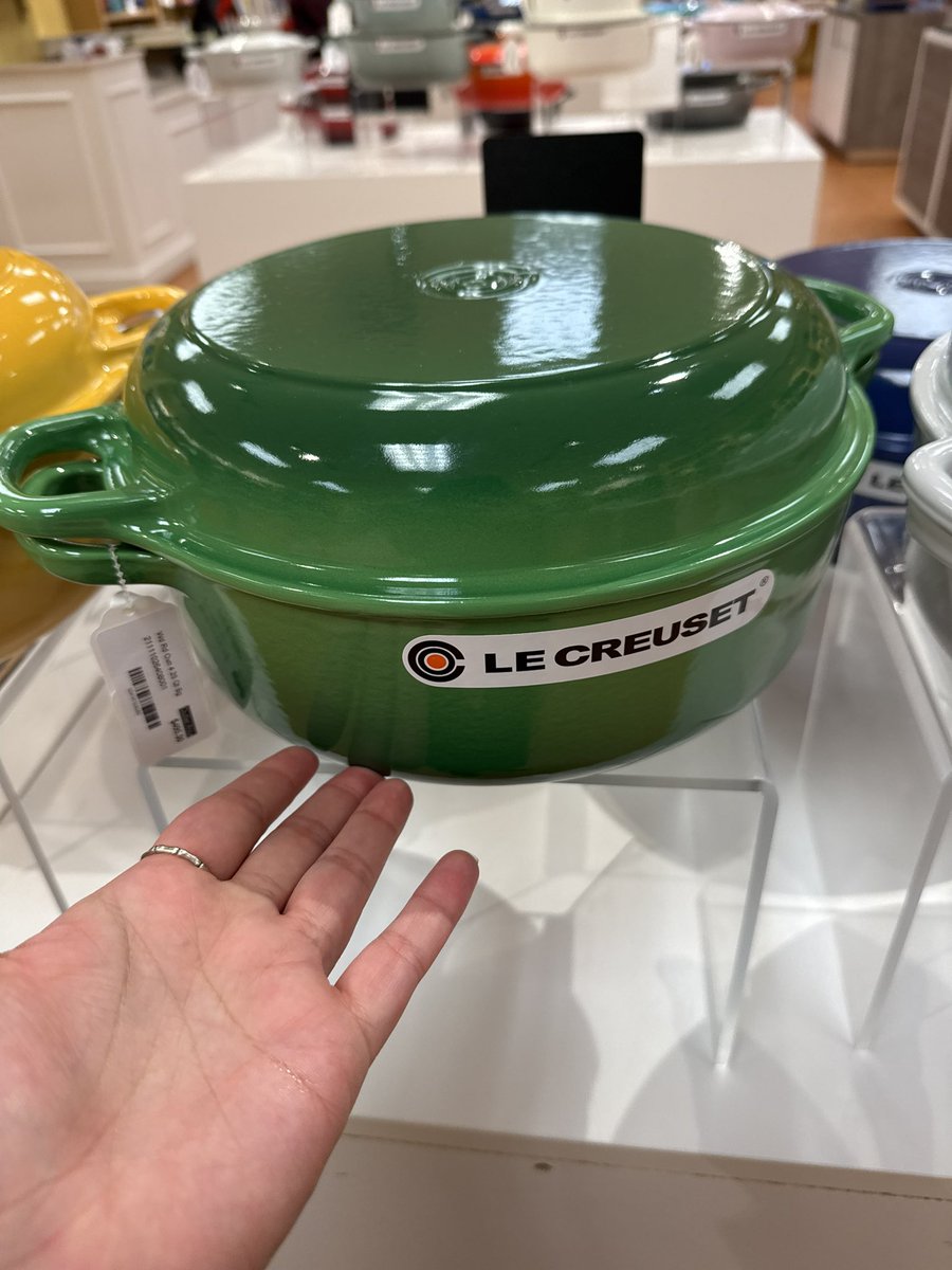 gothgoddessvic's tweet photo. alright maggots, time to send $300 for my newest purchase 😍😍😍 https://t.co/ngv1IodEMc
