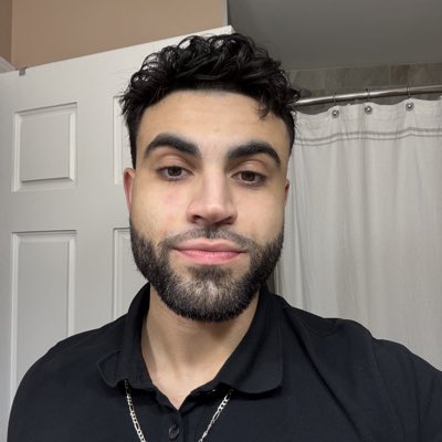 ItsTheRealCM_'s tweet photo. #NewProfilePic https://t.co/sLWjil8aWz