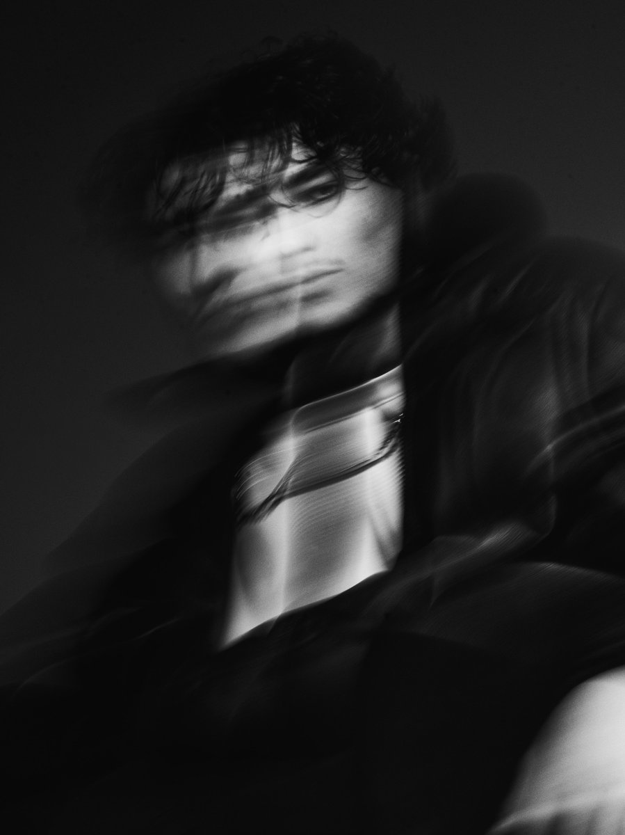 cyziaaaaa's tweet photo. j’ai shooté Dakeez dans un studio en juin 2024, mais ça va flop personne me connaît mdr https://t.co/4HoDRgTiuK