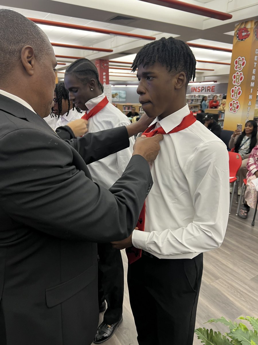 Antonio Burgess,Ed.S tweet media