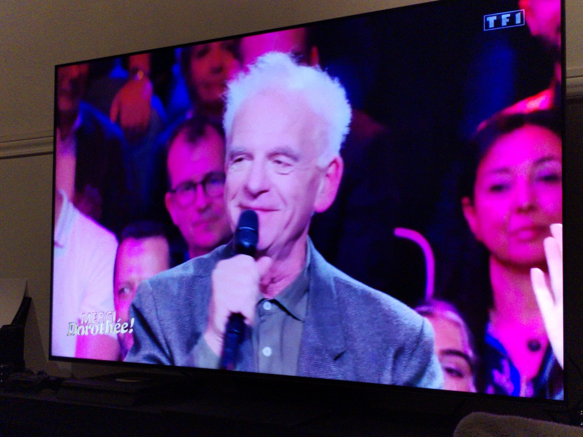 La petite pote tweet media