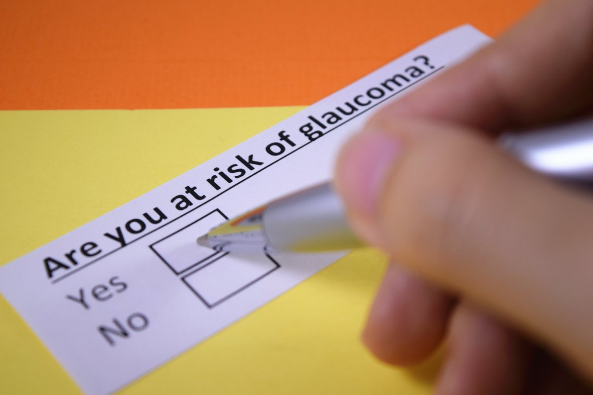 What are the main #glaucoma risk factors?
👁️ Six times higher if you're 60 or older
👁️ Higher if you have a family member who has glaucoma
👁️ Two times higher if you have diabetes
👁️ Higher based on your race and ethnicity
#GlaucomaAwarenessMonth #SCEI

sceyes.org/blog/glaucoma-…