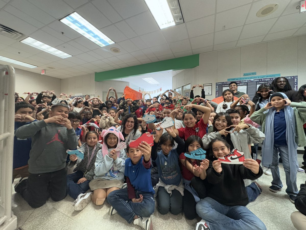 Parisa Behzadi tweet media