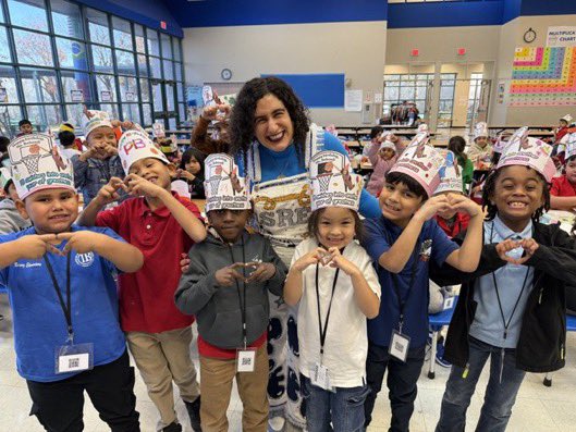 Parisa Behzadi tweet media