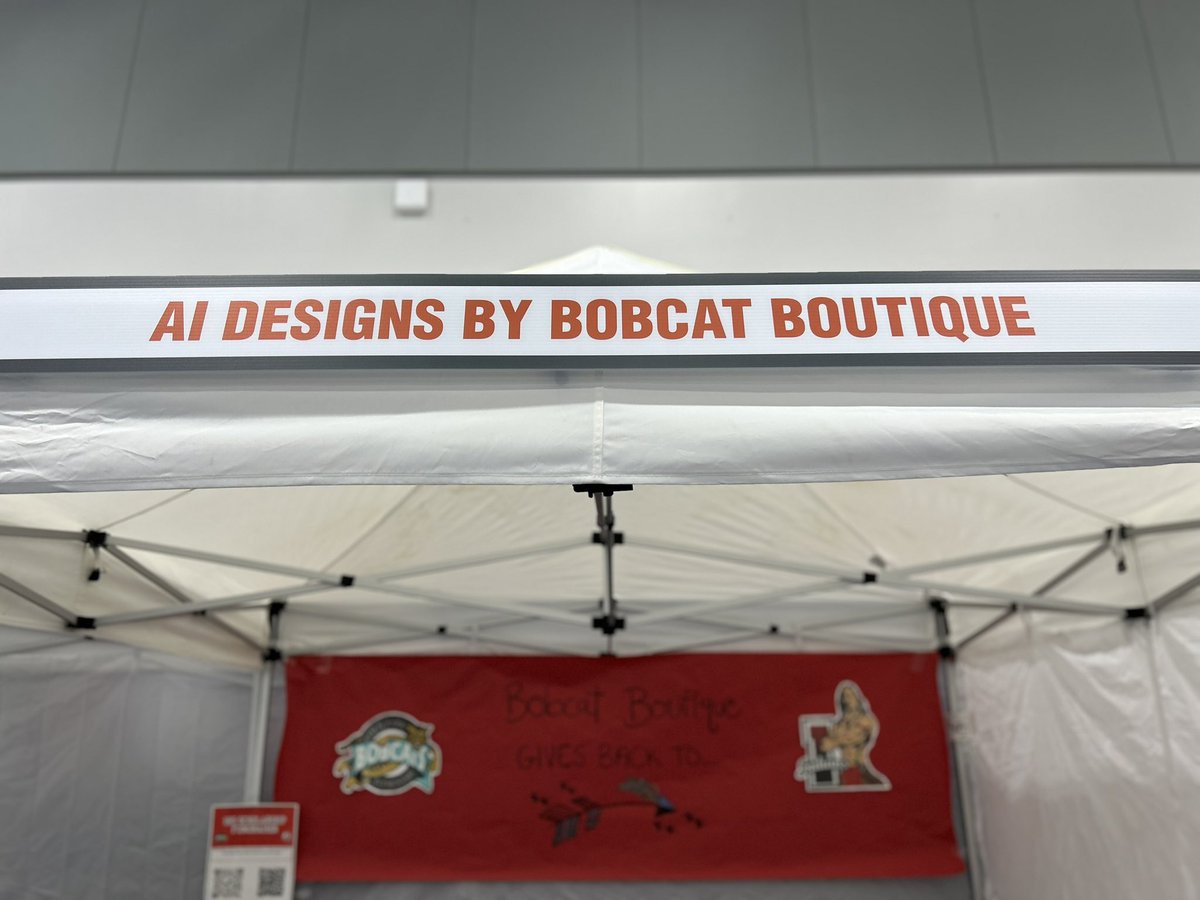 FutureReadyCCPS's tweet photo. Come check out @EPEBobcats Bobcat Boutique @collierschools STEAM expo @arhpatriots tokorrow- 💯% of sales will go to the @Indians_IHS scholarship. #GivingBack #ImmokaleePride #StudentEntreprenuers https://t.co/i5m2Vgxn1i