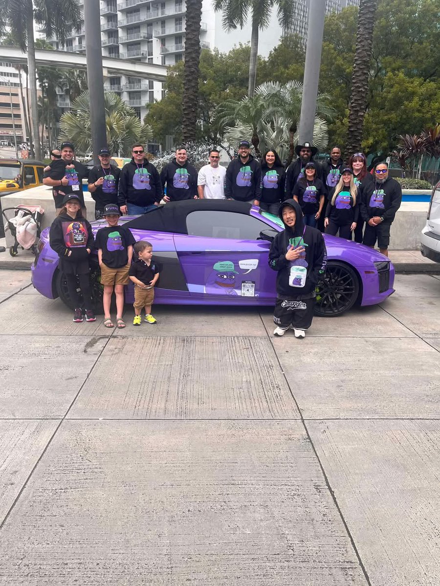 TekChrisSol's tweet photo. Purpe is community strong! No other meme coin had a presence like Purple Pepe at WAGMI 2025! @PurplePepeS0L https://t.co/jtr1D16kD1