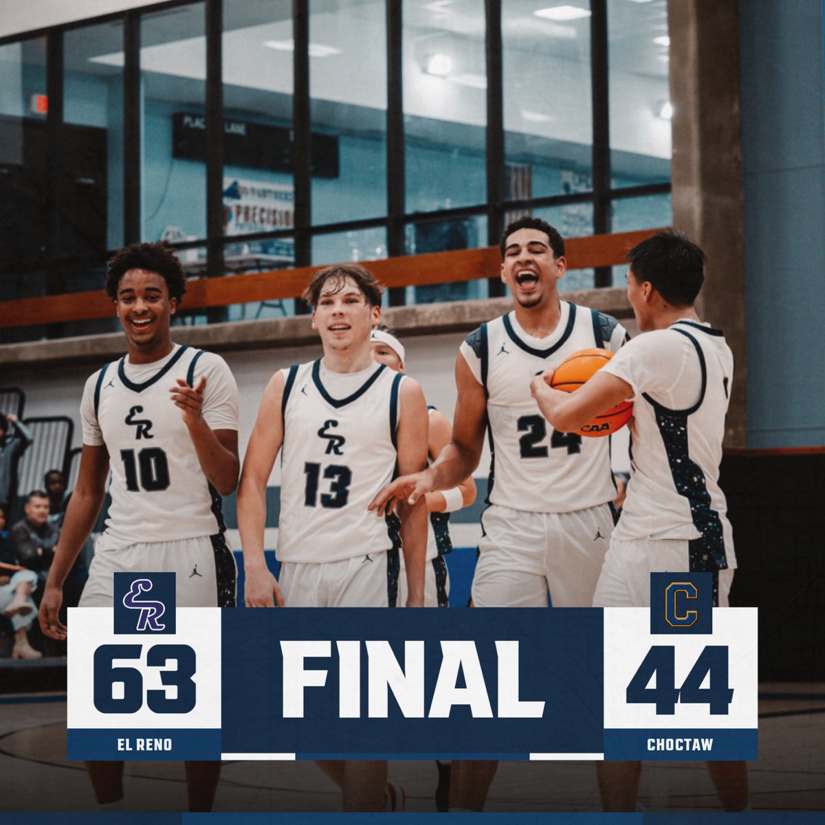 Swatted away the yellowjackets 🐶

Capping off the weekend tomorrow afternoon vs Broken Arrow!

📸 @dakotawahkinney 

#FAMILY