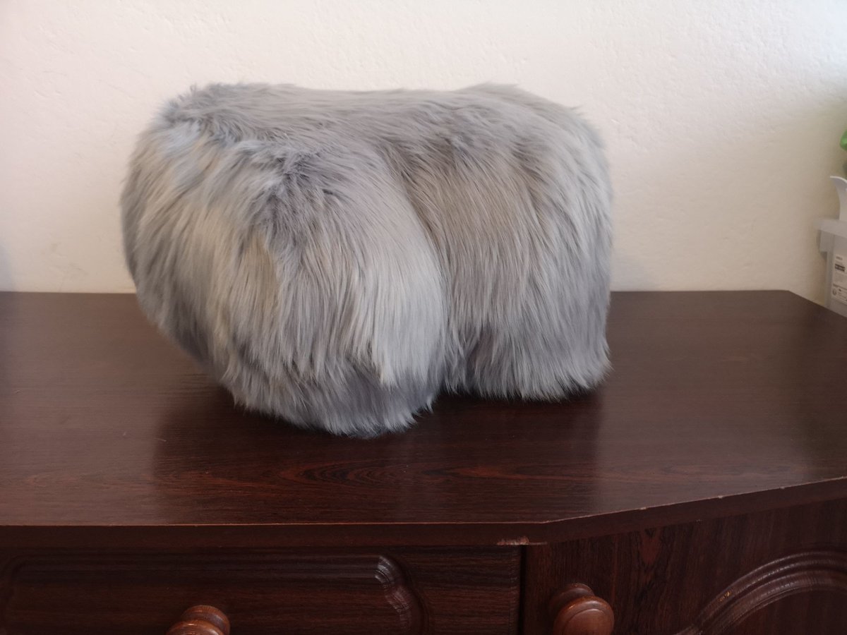 Paws'N'Pillows tweet media