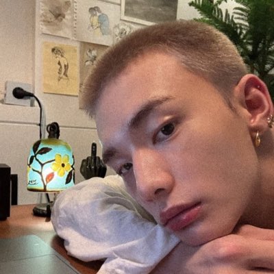 Got a new hair cut, a BuzzZz-cut #NewProfilePic