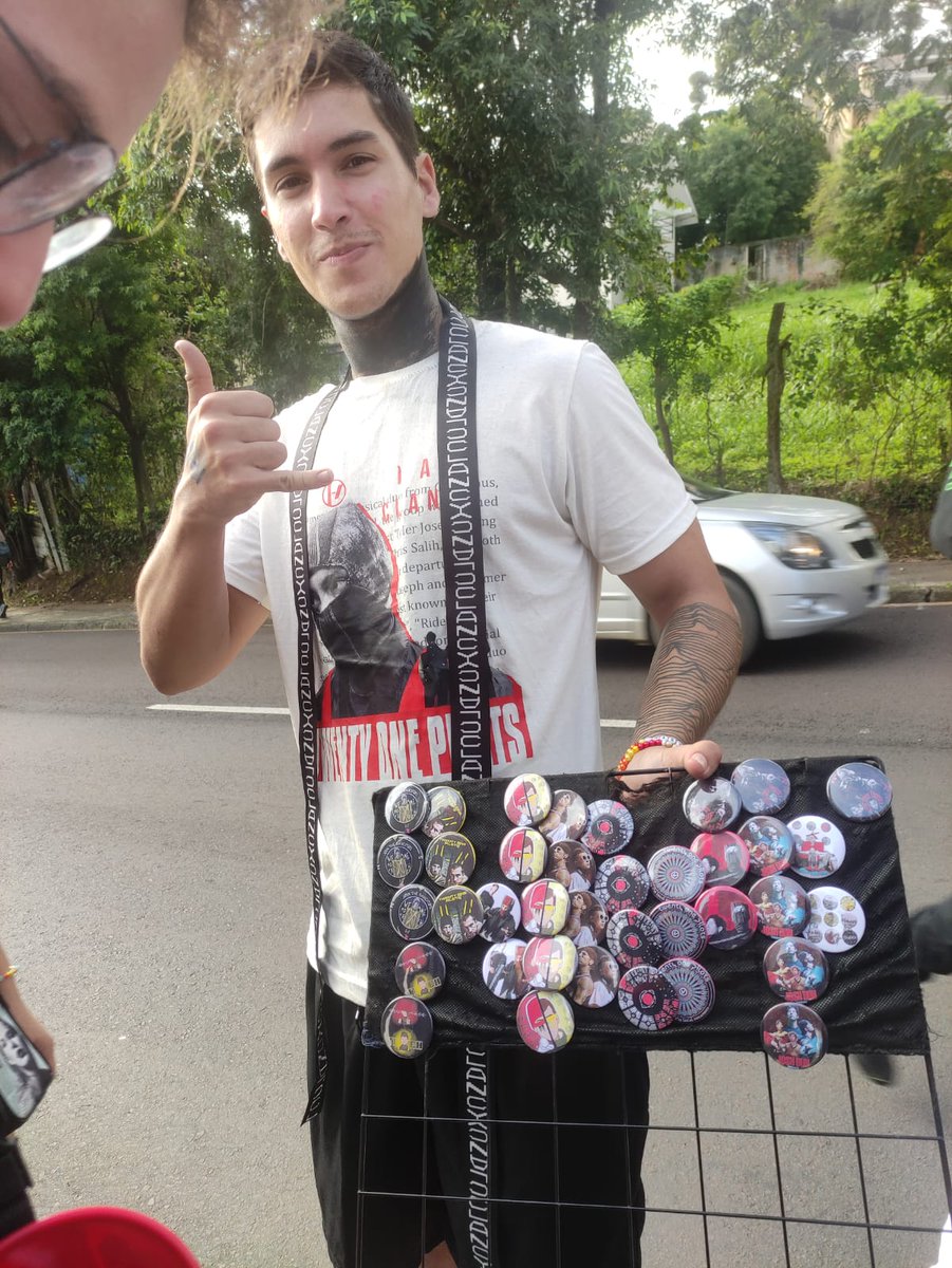 BrunoglGaspar's tweet photo. ÁGUA CAMISETA ECO BAG
ÁGUA CAMISETA ECOBAG
@twentyonepilots #clancyworld https://t.co/eb8k47tGo3