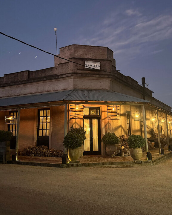 Satopia Travel tweet media