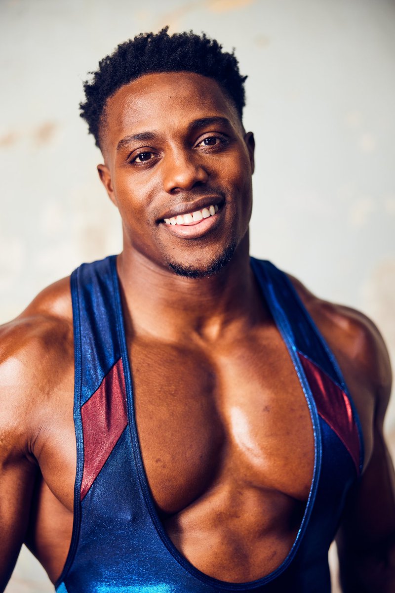 My shoot with The Gladiators on the cover of <a href="/weekendmagazine/">Weekend Magazine</a>