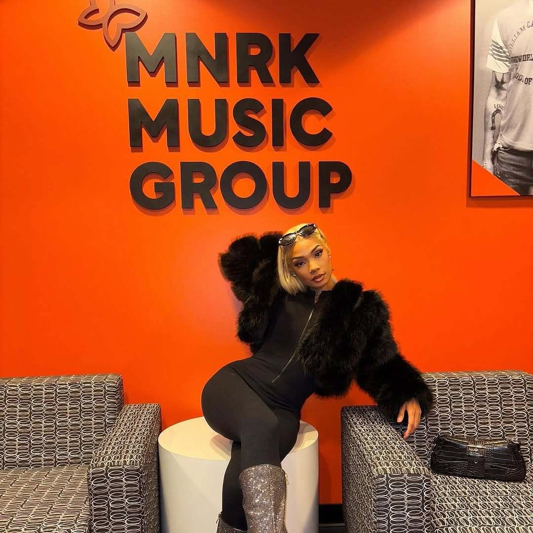 MNRK Music Group tweet media