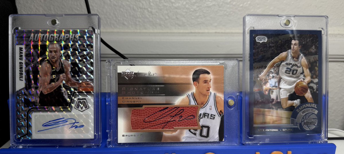 mattyvtx's tweet photo. Mail call = Manu Manu Manu
#ManuForever https://t.co/N8QGk0jegM
