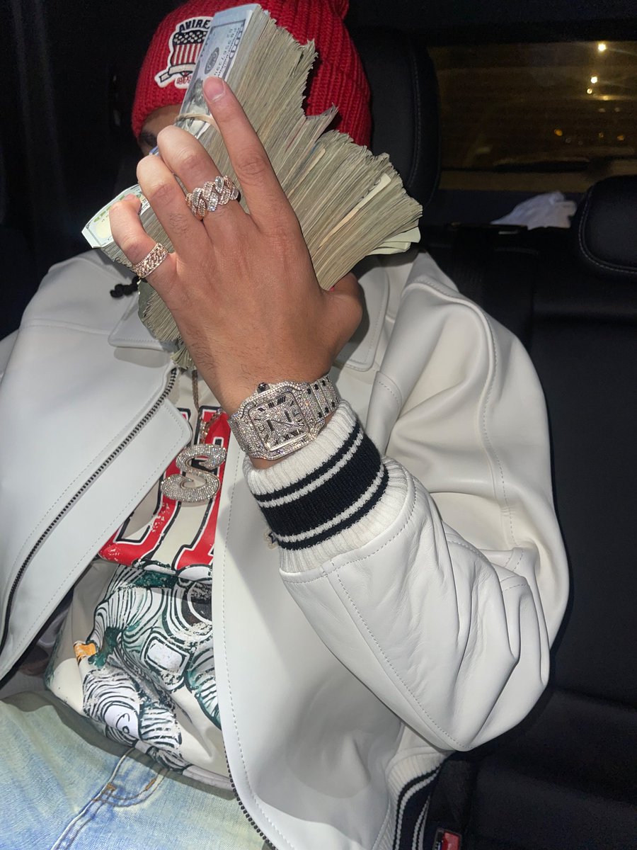 Su Money™️ tweet media