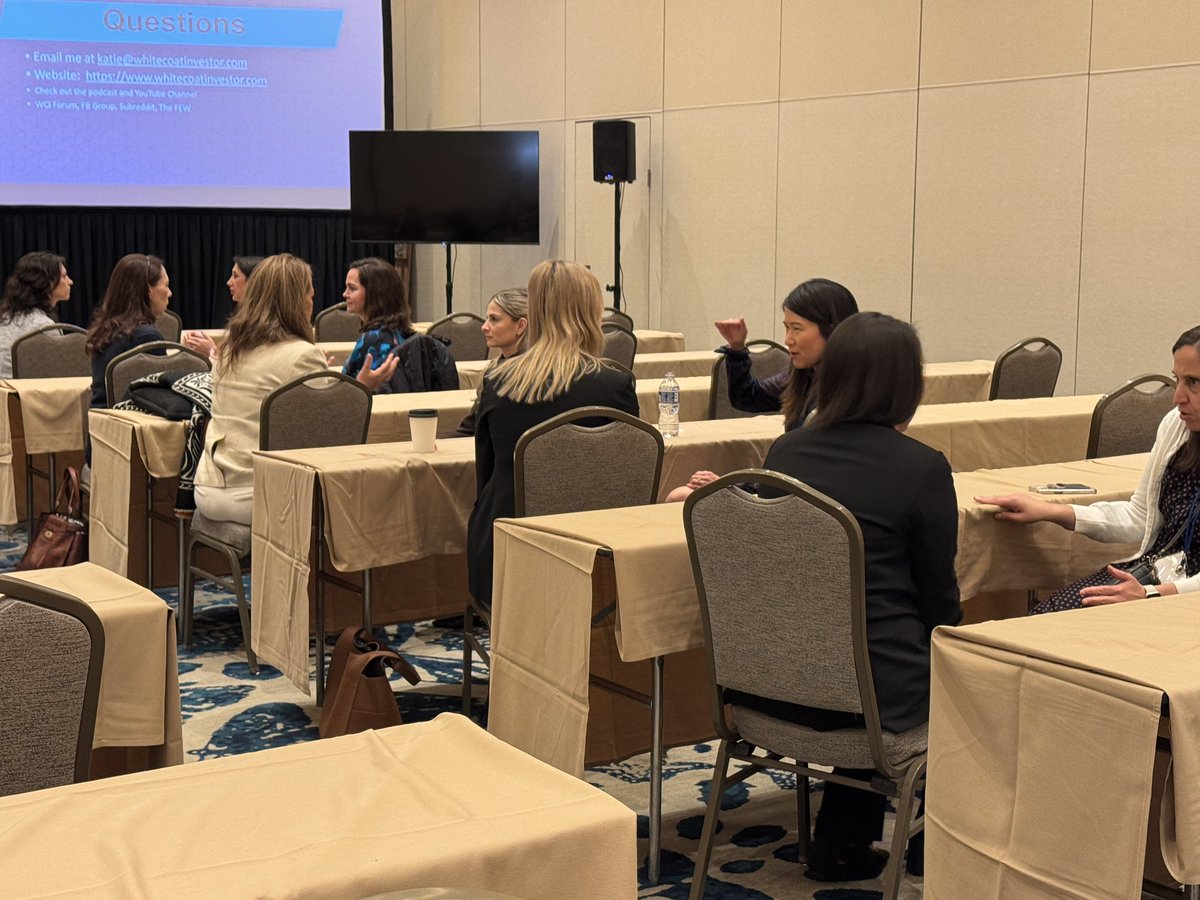 SWIUorg's tweet photo. Our annual speed mentoring session was once again a success! Trainees and students are paired with attendings for connection and mentoring. https://t.co/nwBCF3NlUO
