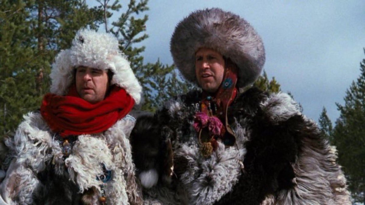 Spies Like Us has a 35% critics rating on Rotten Tomatoes. What kind of fucking commie doesn’t like this movie? I’m calling bullshit.