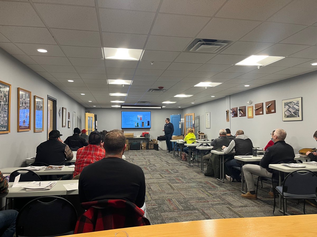 builtbybrosco's tweet photo. Another great week of #BROSCO Product Knowledge workshops - thanks to everyone that made the trip to our #PortlandMaine facility to learn!
@JELDWEN @intexmillwork @CrownHeritage @ODL_Doorglass @SimpsonDoor #ECLISSE #DSIRailing #turncraftcolumns #doormerica https://t.co/pWPCgFZrm4