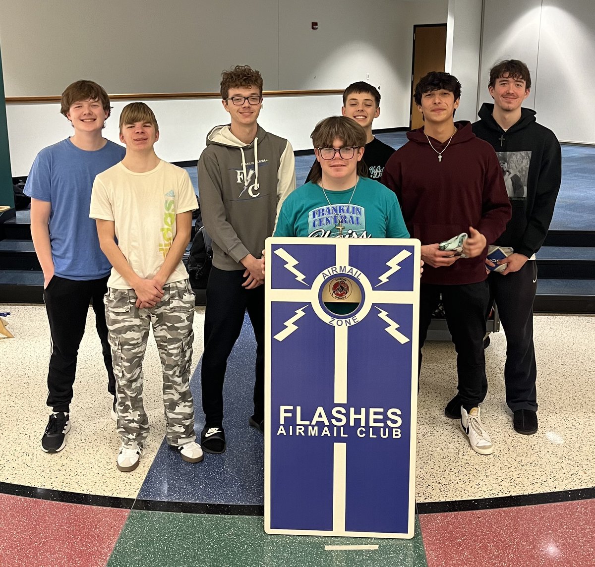 Flashes Airmail Club tweet media