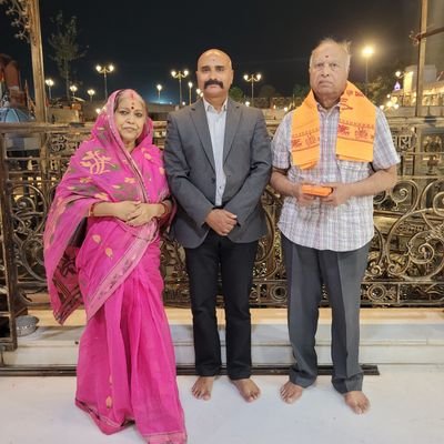 prashantBJP4mp's tweet photo. मप्र के पूर्व सूचना आयुक्त मा. श्री @rahulreports सर जी को जन्मदिन की हार्दिक शुभकामनाएं और बधाई। आपके अच्छे स्वास्थ्य और दीर्घायु की ईश्वर से प्रार्थना है। https://t.co/64hY8VTEj8