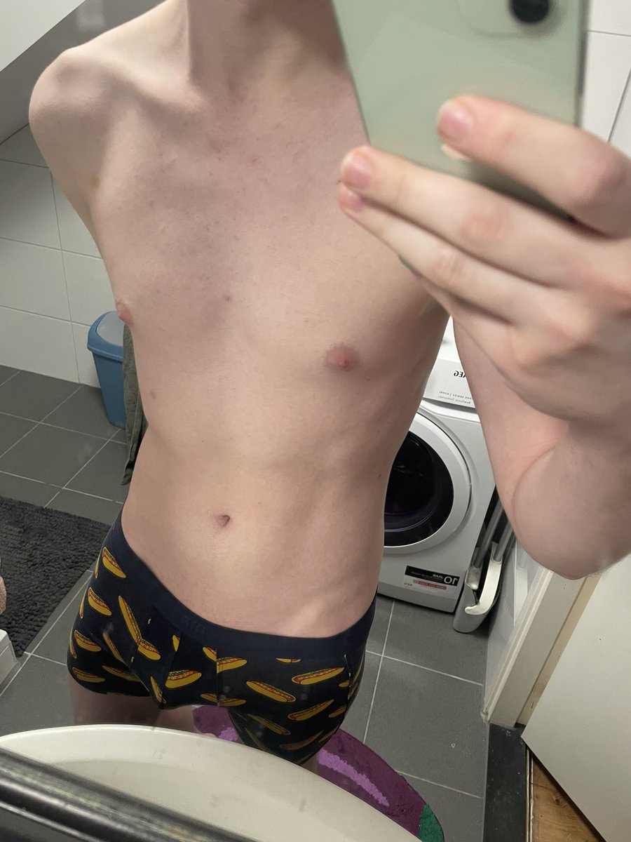 HandleBahs's tweet photo. Lost 9kg’s in the past 2 months 🥳

Now who wants to have a feel? 😏 https://t.co/3wtE7p40cE