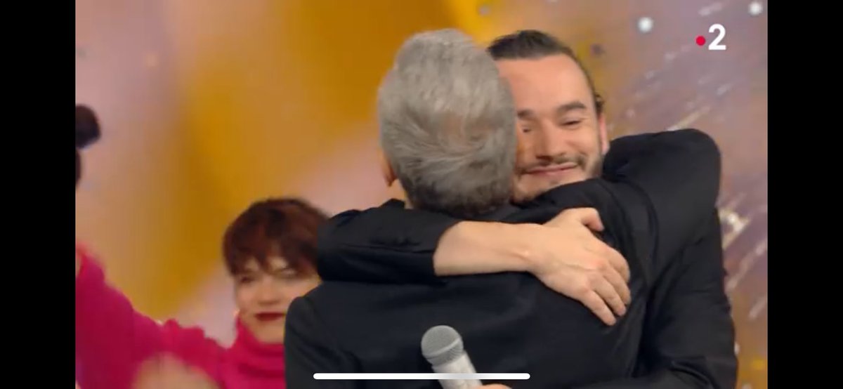 tangoo70's tweet photo. Et encore 20000€ de plus pour Benoît !
Il est le meilleur #Maestro avec 90 victoires et 640 000€ dans sa cagnotte !!
Bravoooo !!! 🎊👏👏🎊
La suite de #NOPLP demain soir sur #France2 avec @Nagui et #Zikos 🎼 https://t.co/YEuKcPcxZo