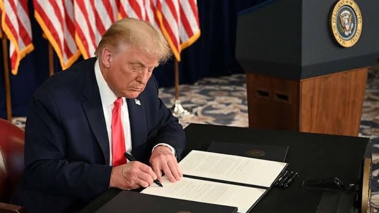 #Trump signs order to create a cryptocurrency working group and establish a national digital #asset stockpile.