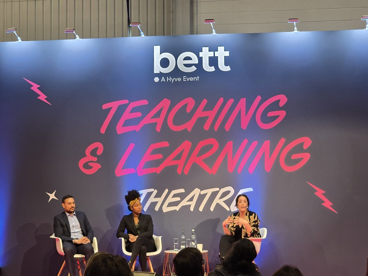 Fantastic day at #Bett2025 <a href="/theaieducatorx/">Dan Fitzpatrick</a> So many exceptional educators #ai #education #inclusion #send #technology #esports