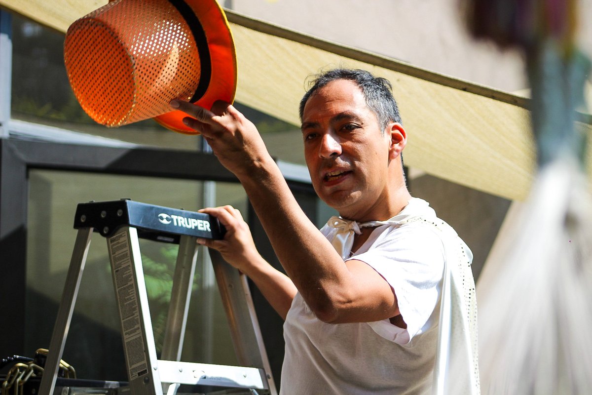 luiszepeda23's tweet image. Ensayos de #Sócrates Mega Star rumbo al Encuentro Nacional de los Amantes del Teatro, en el @CCB_INBAL @Nachoelactor @ro_teatro