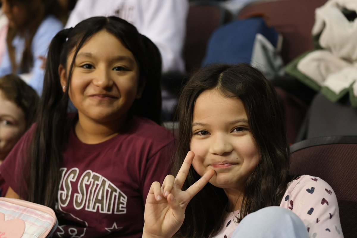 SMCISD third through fifth graders had an incredible time at the TXST Women’s Basketball game for the ‘Pack the House’ event on Jan. 23. From cheering on the team to experiencing the thrill of the arena, it was an unforgettable field trip - we are thankful for this partnership!