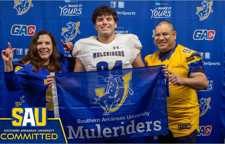 Jonathan Hernandez (@jonathan_h947) on Twitter photo #AGTG I want to start by thanking God for everything He has done for me. I also want to thank my family, coaches, and teammates for helping me be the person I am today. I’m excited to announce that I’ve committed to play football at Southern Arkansas University!!
<a href="/CoachBradSmiley/">Brad Smiley</a> #AGTG I want to start by thanking God for everything He has done for me. I also want to thank my family, coaches, and teammates for helping me be the person I am today. I’m excited to announce that I’ve committed to play football at Southern Arkansas University!!
<a href="/CoachBradSmiley/">Brad Smiley</a>
