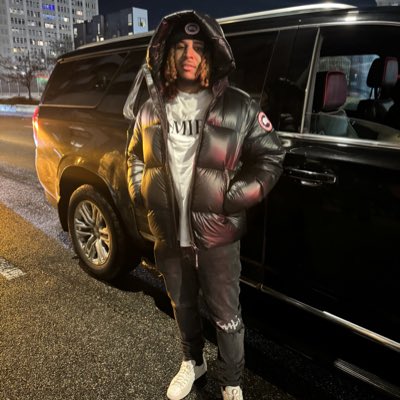 Cwill_21's tweet photo. #NewProfilePic https://t.co/DvrokwGZYx