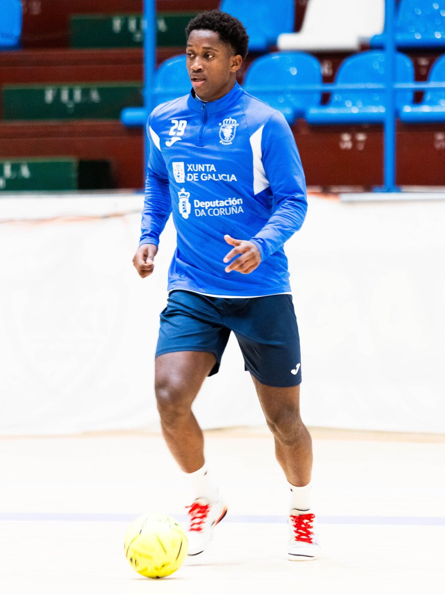 🐆⚪🔵

✅ 𝗗𝗼𝗺𝗶𝗻𝗴𝗼𝘀 

#Limones5Agencyteam | <a href="/dxavier08/">Domingos</a>