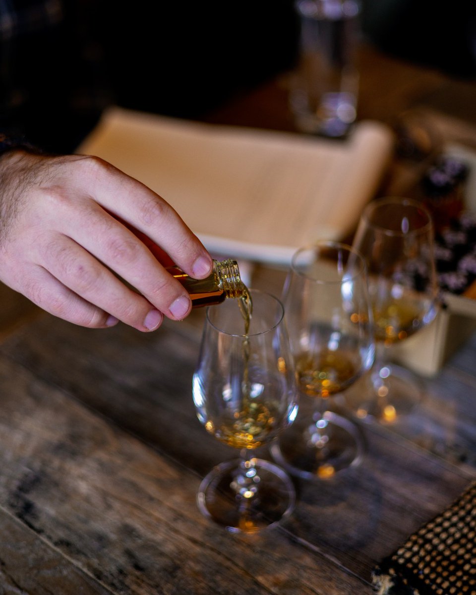 castleandkey's tweet image. Quality over everything. 🥃 Hard at work to make sure your next pour is unforgettable. #castleandkey