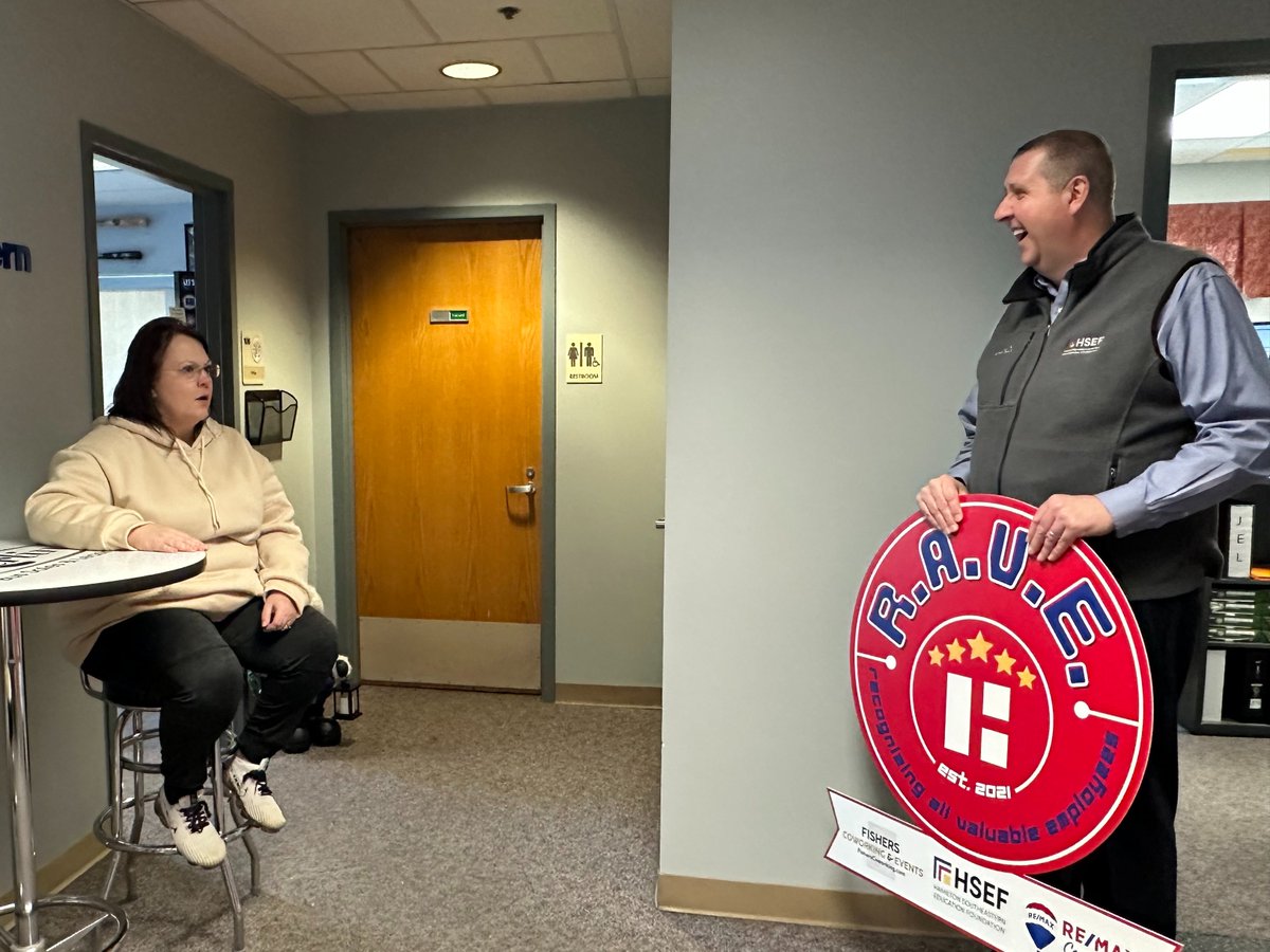 👏 Shoutout to Christy LaMott, one of our amazing bus drivers and monthly #RAVEReview winners!

Christy went above and beyond to support a young student in distress, earning heartfelt thanks from the HSE Preschool staff. 💙

Thanks to <a href="/hsefoundation/">Hamilton Southeastern Education Foundation</a>, <a href="/REMAXFishers/">RE/MAX Complete</a> &amp; Fishers