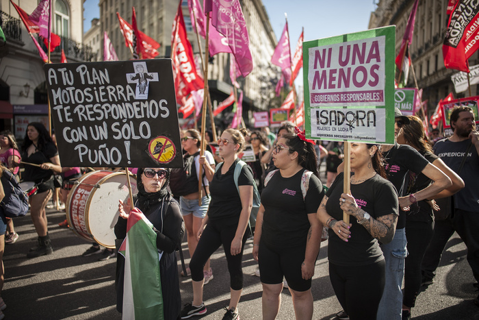 elmedioinfook's tweet photo. El Gobierno versus las pibas, el colectivo trans y los discapacitados #Gobierno #LASPIBAS #laspibas #Laspibas #ColectivoTrans #trans #Trans #discapacitados #Argentina
https://t.co/dwp17nbBwu https://t.co/3woeNN7obc