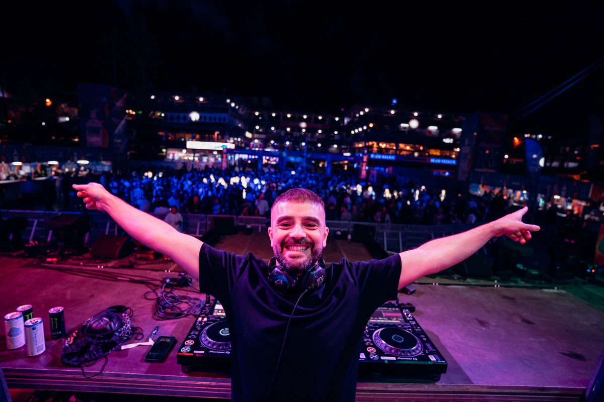 The photos of Xcape Rangers from the December 28th are finally here! 📸 Relive the best moments from an unforgettable evening. Don't miss out! ➡️ Swipe to see more.

#freedomfestivalmaspalomas2024 #freedomfestival #playadelingles  #winterfestival #yumbocentre