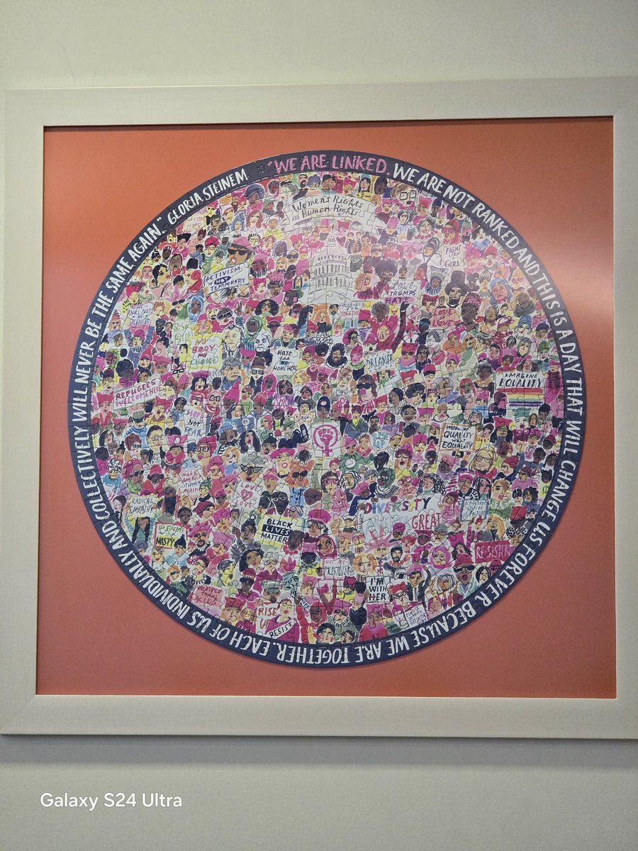 fernav09's tweet photo. Hoy, en la Sala Regional de Morelos del @TFJAMexico conmemoramos el #DíaNaranja con rompecabezas alusivos a erradicar cualquier tipo de violencia contra niñas y mujeres. @z_mosri @ComisionPara #JusticiaConPerspectivaDeGénero https://t.co/12MsmcCX0r