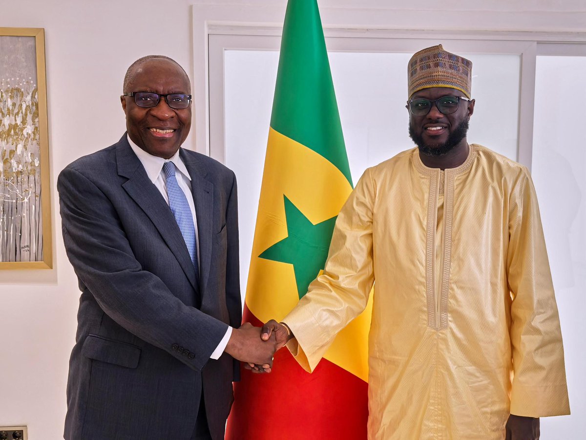 Assemblée nationale du Sénégal tweet media