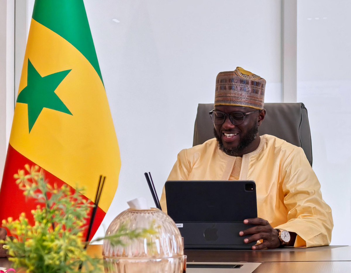 Assemblée nationale du Sénégal tweet media