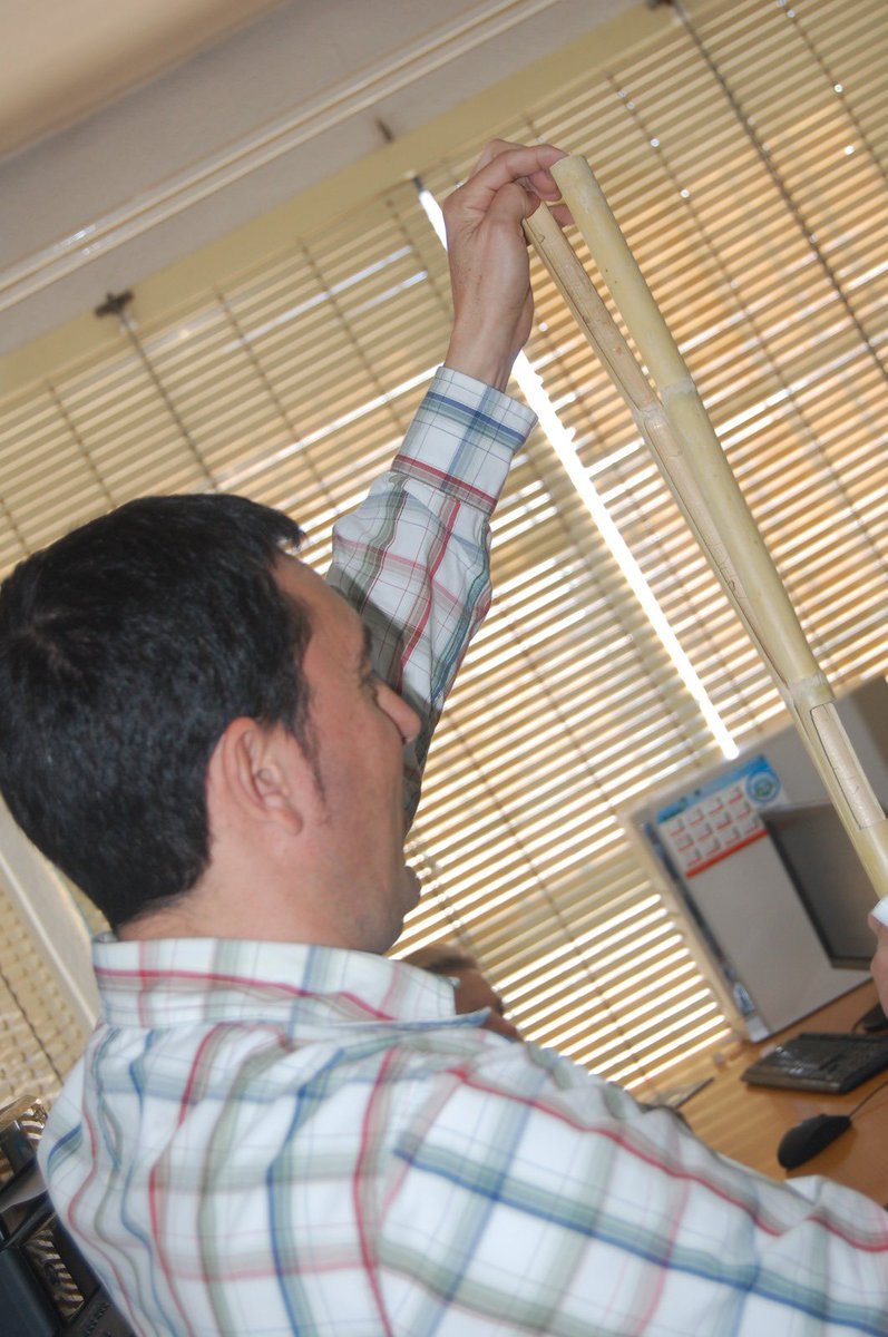 En #JPM_ADMURM tendremos al profesor titular de la <a href="/UMU/">Universidad Murcia</a> en el área de Didáctica de la Expresión Musical, Gregorio Vicente que nos enseñará cómo construir una castañeta y algunos de nuestros toques más típicos. Te vas a quedar sin verlo? <a href="/UMU/">Universidad Murcia</a> <a href="/Educarm/">Educarm</a> <a href="/coaemcoaem/">coaem</a> <a href="/fiestacuadrilla/">Fiesta Cuadrillas</a>