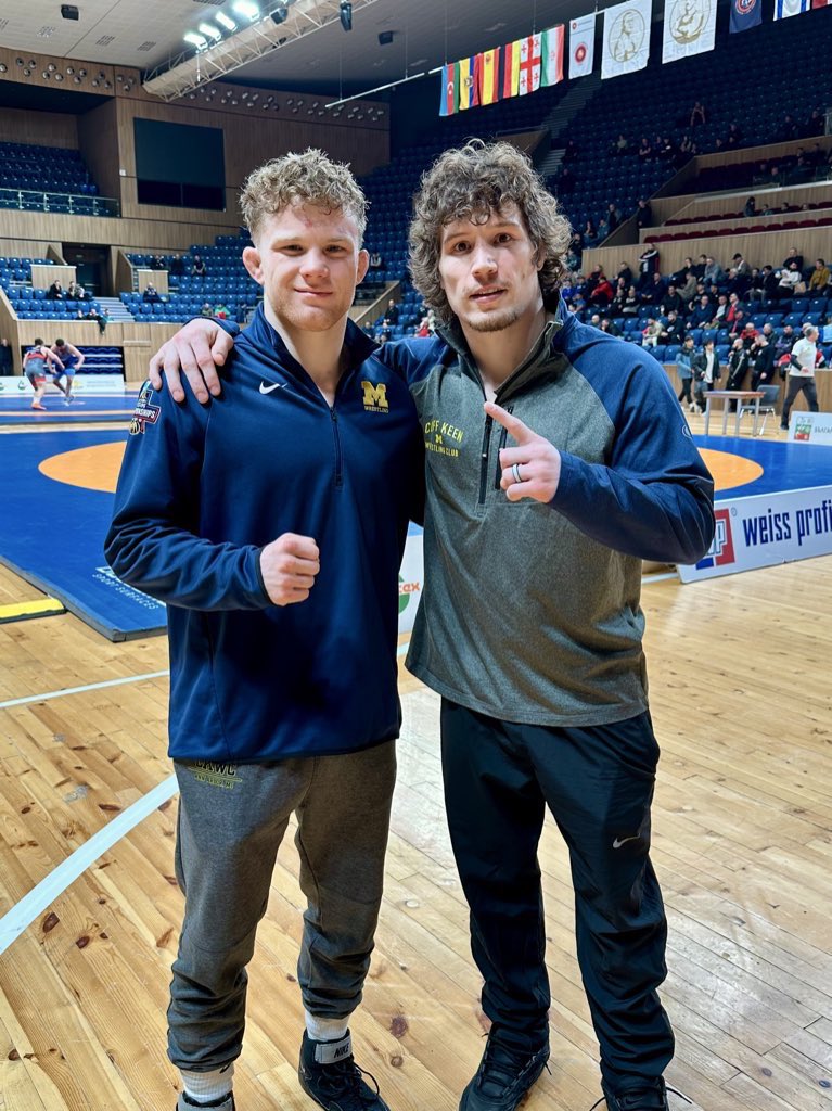 CliffKeenWC's tweet photo. First senior-level international medal for athlete ✔️ and coach ✔️ 

Congratulations to our guys @will_lewan38 and Coach @ringing57! https://t.co/OklTDxZsoG