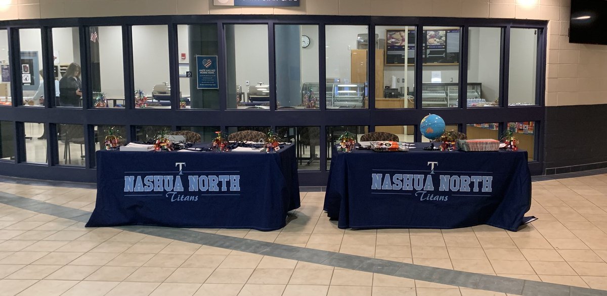 NorthNashua's tweet photo. Nashua North School Counselors held an ELL Outreach Event last night.  It was a fun night, sharing information and connecting with more of our families!  @NASHUASCHOOLS https://t.co/Qz566E7mth