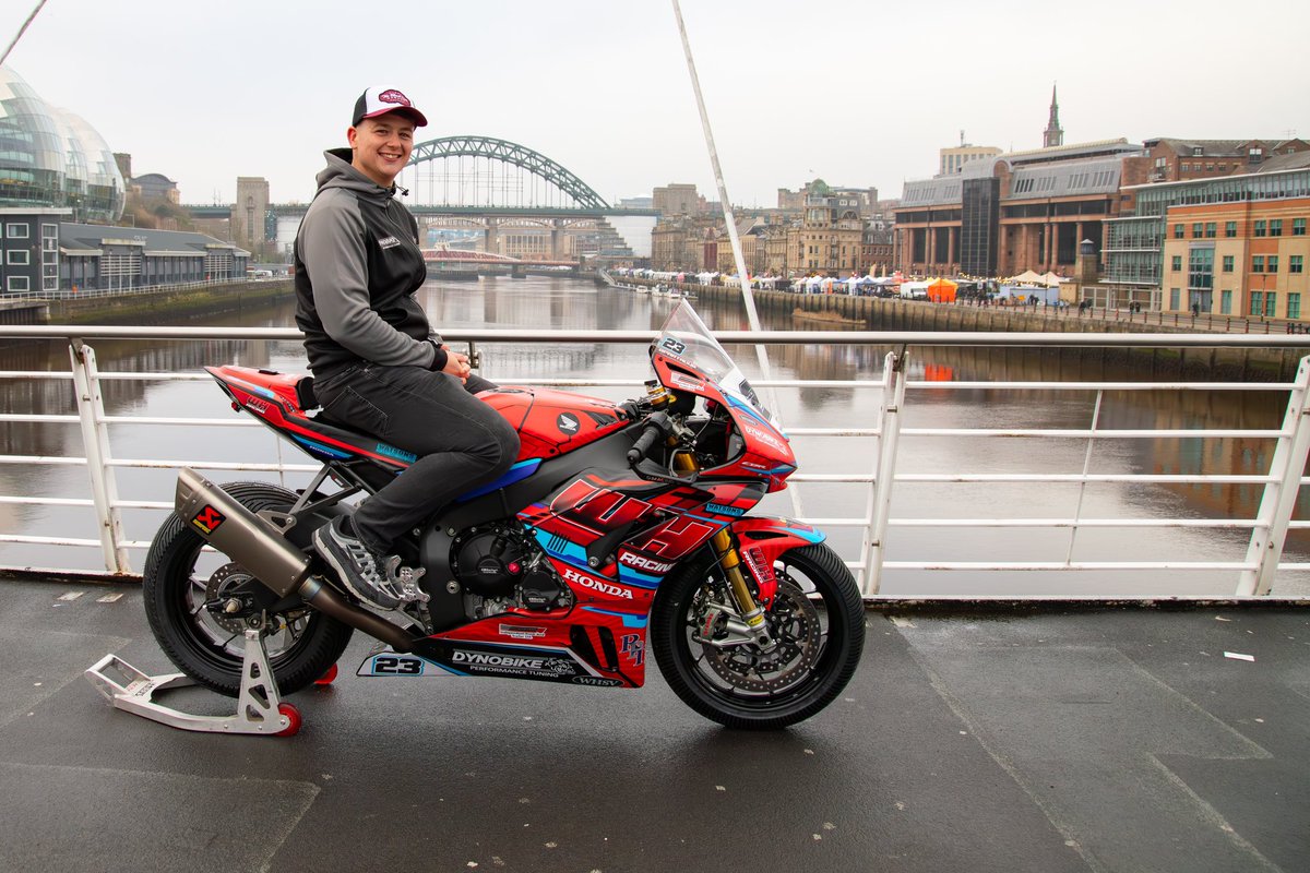 WH Racing Team tweet media