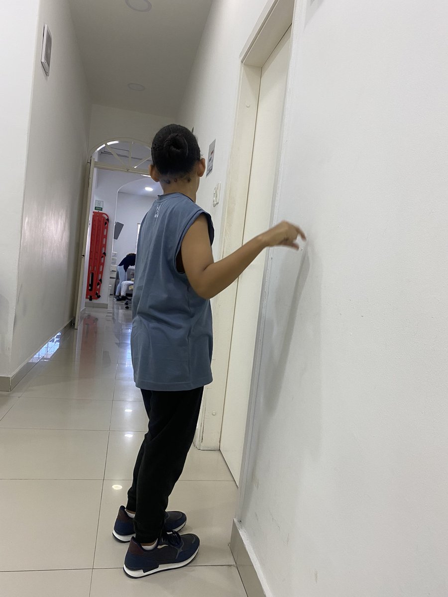 SaryVillafana's tweet photo. Más de 30 min esperando atención para terapias de integración sensorial en Health Group SAS y no lo atendieron, tuvimos que irnos a otras terapias. 2 veces perdimos órdenes médicas xq no hay terapeuta. Nunca se las asignaban pero si las cobran @Supersalud ¿Quién los supervisa? https://t.co/zjD6R8D5Wz