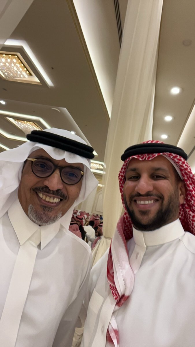 dr_aljehani's tweet photo. مشاركتي وتلبية لدعوة الغاليين ابناء الفريق علي الشهيب رحمه الله و حضور حفل زواج علي بن احمد الشهيب 
ادام الله افراحهم ومتعهم بالصحة والعافية والف مبروك للعريس https://t.co/2TE9XsNQt2