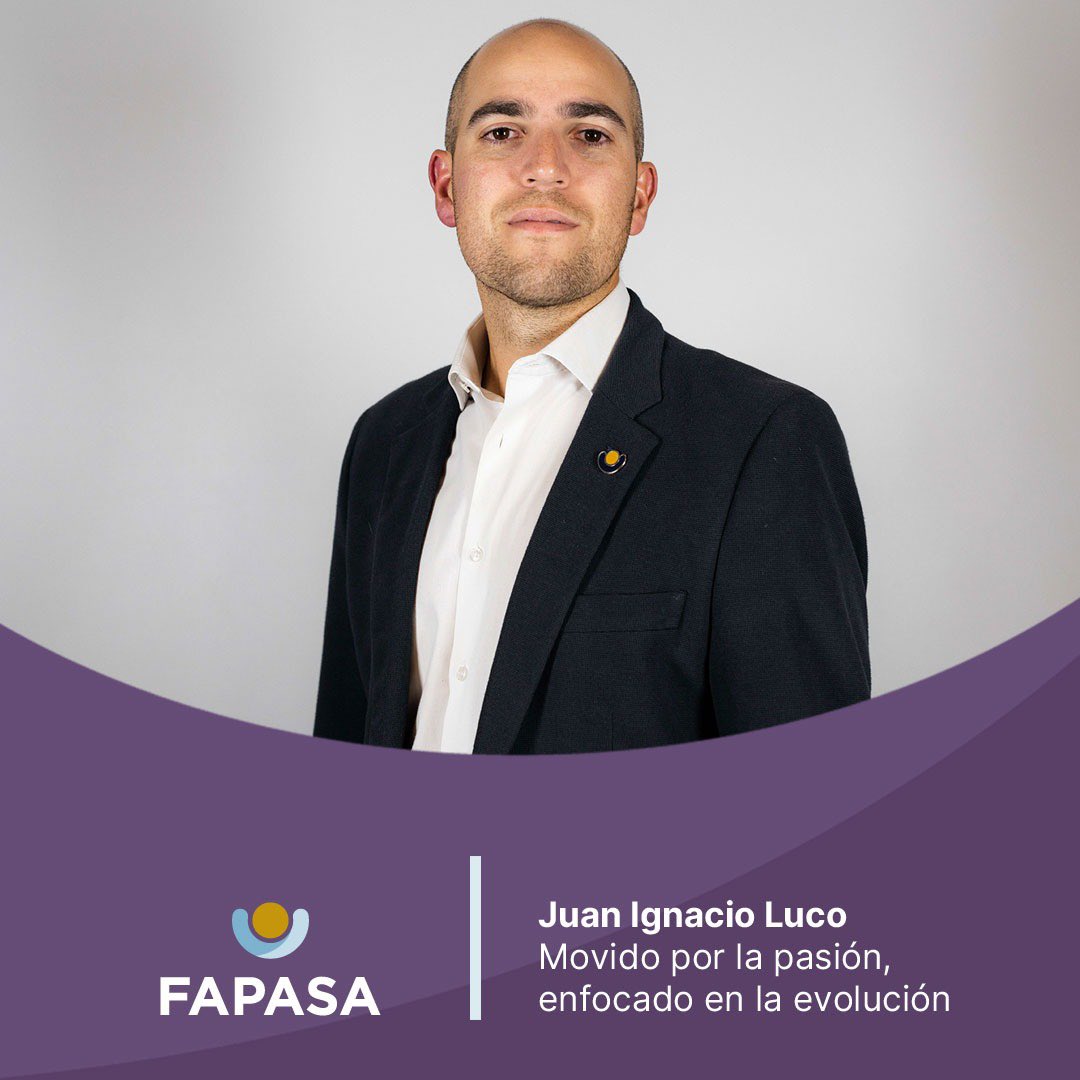 MOVIDO POR LA PASIÓN, ENFOCADO EN LA EVOLUCIÓN

En esta edición de Perfiles, conocemos de una manera informal a un colega con los pies en la tierra 🌍 y la mirada en el futuro 🚀: Juan Ignacio Luco.

Más detalles en Asegurando Digital: bit.ly/3PP3yEA

#FAPASAFEDERAL ✨