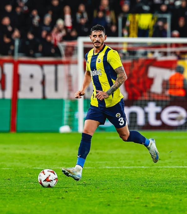 Boşuna Tıklama tweet media